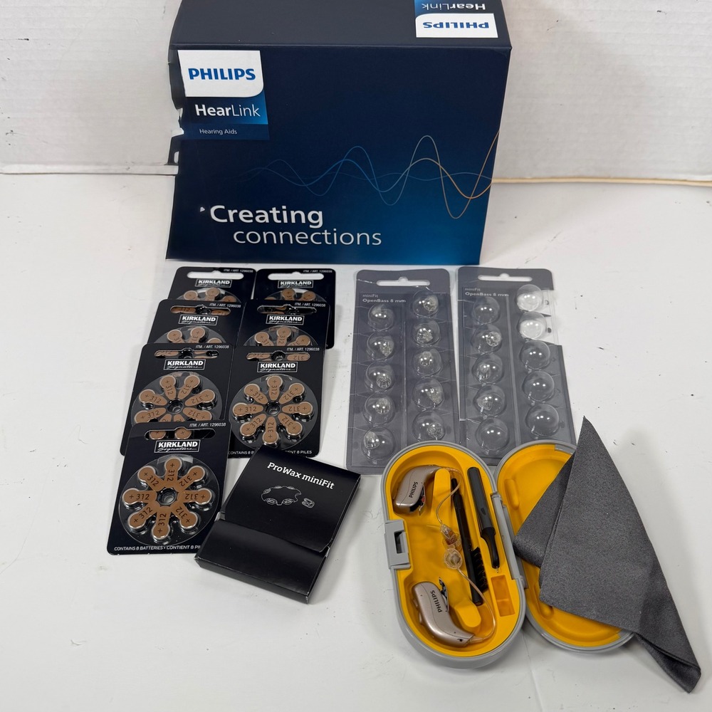 Philips HearLink 9040 MNR T Hearing Aids Bundle with Case Batteries and Domes